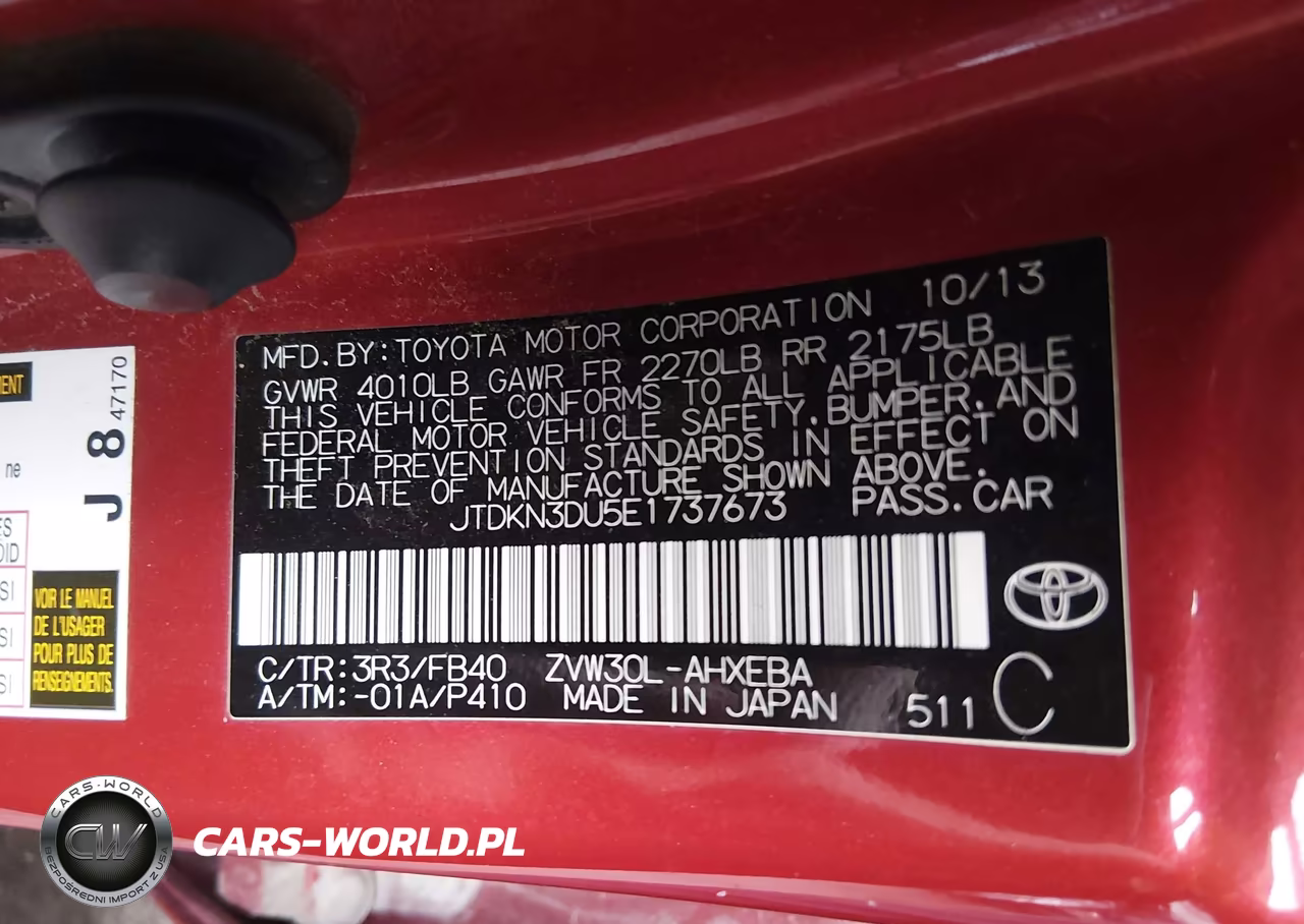 2014 Toyota Prius Two VIN:JTDKN3DU5E1737673 - 9