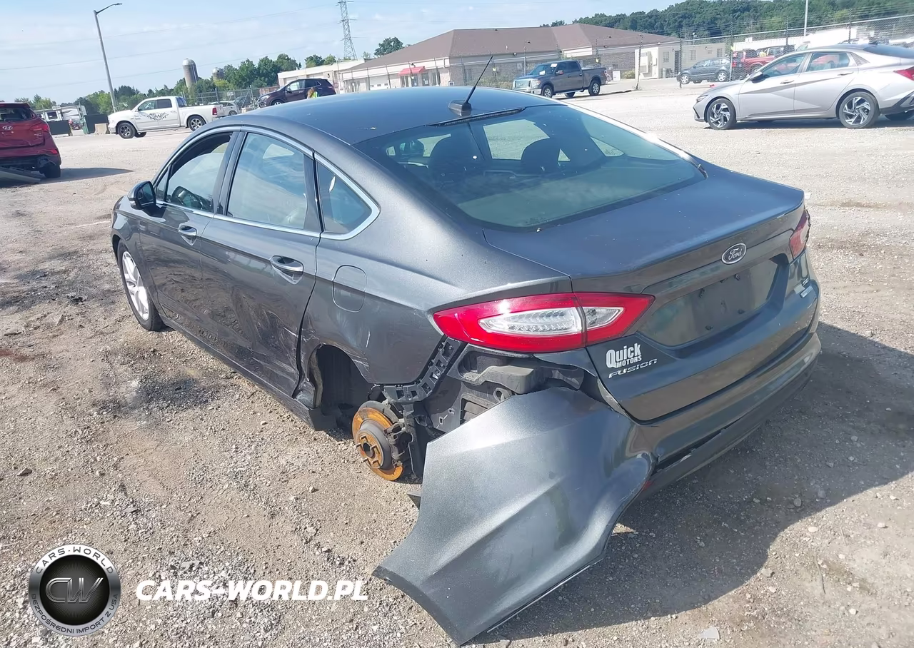 2015 Ford Fusion Se VIN:3FA6P0HD8FR130345 - 3