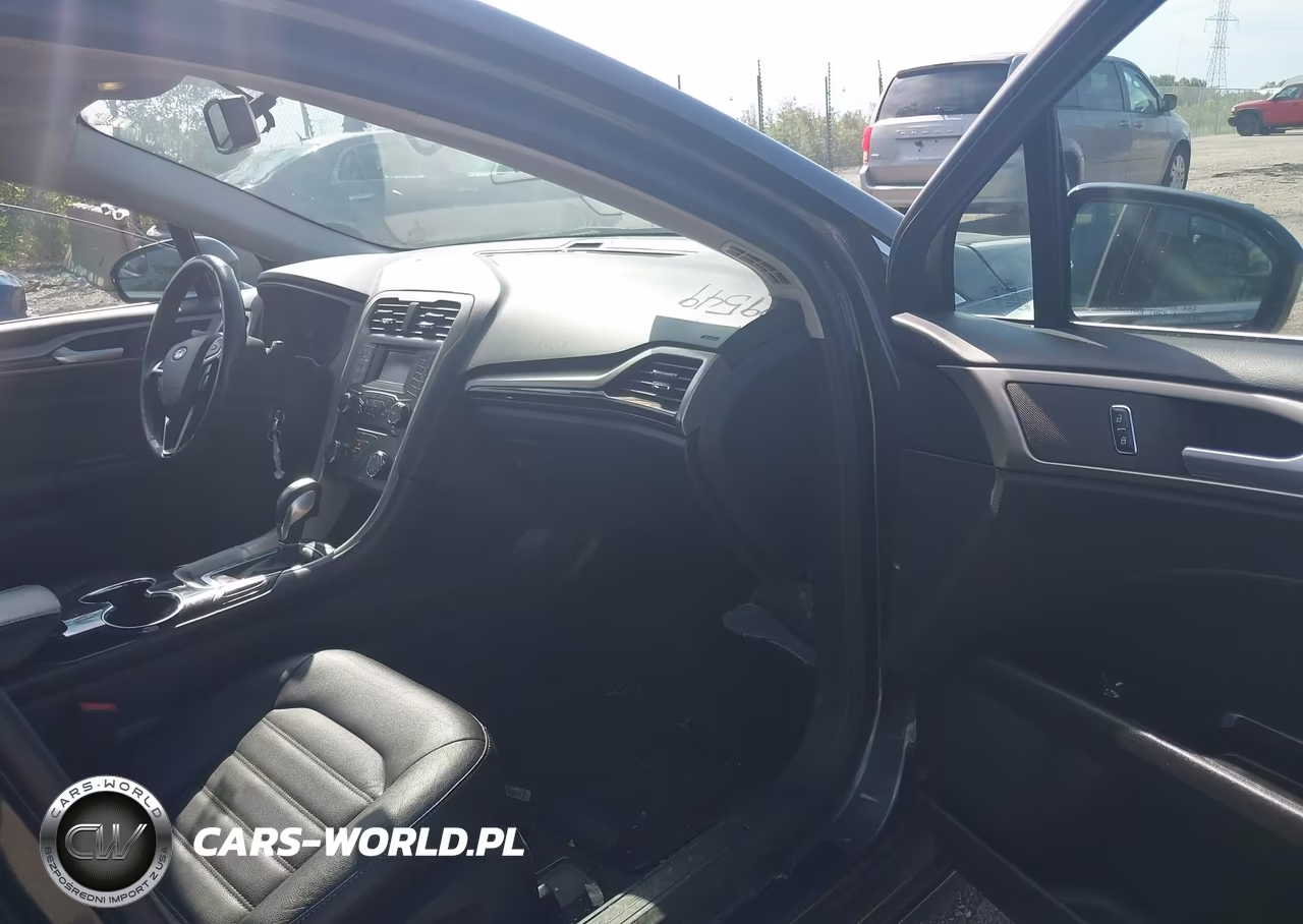 2015 Ford Fusion Se VIN:3FA6P0HD8FR130345 - 5