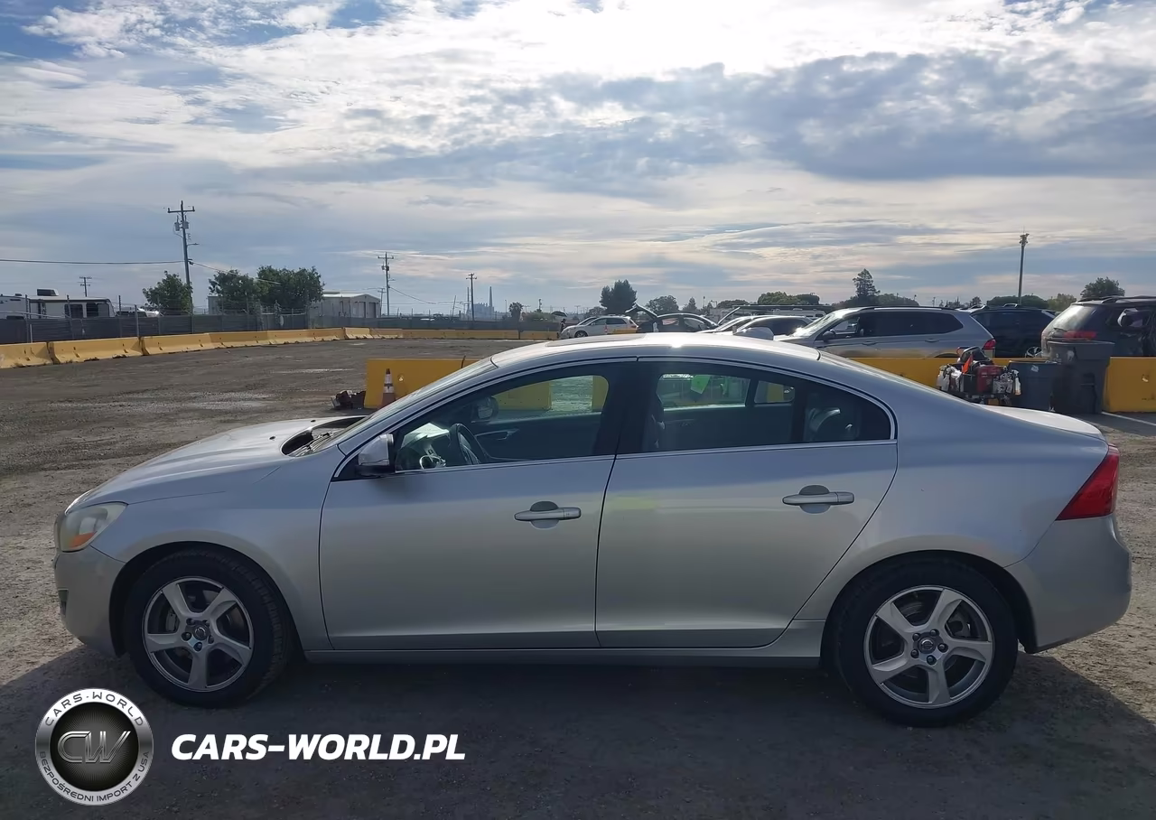 2012 Volvo S60 T5-T5 W-Moonroof VIN:YV1622FS6C2050168 - 14