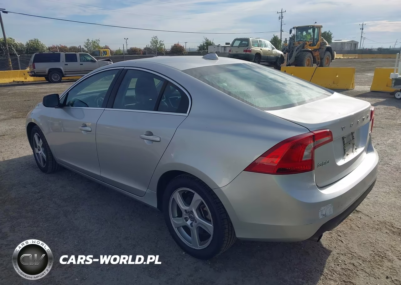 2012 Volvo S60 T5-T5 W-Moonroof VIN:YV1622FS6C2050168 - 3