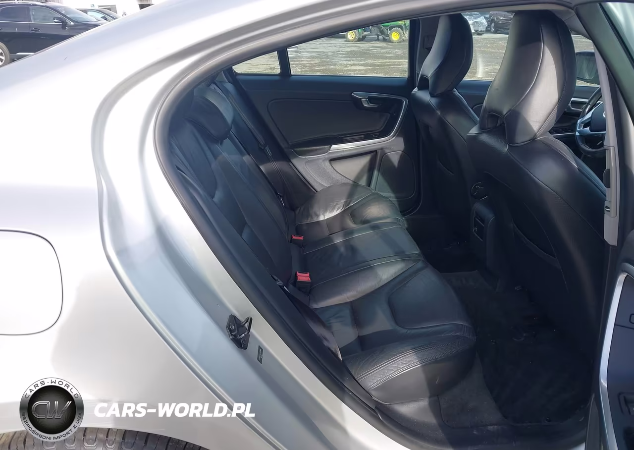 2012 Volvo S60 T5-T5 W-Moonroof VIN:YV1622FS6C2050168 - 8