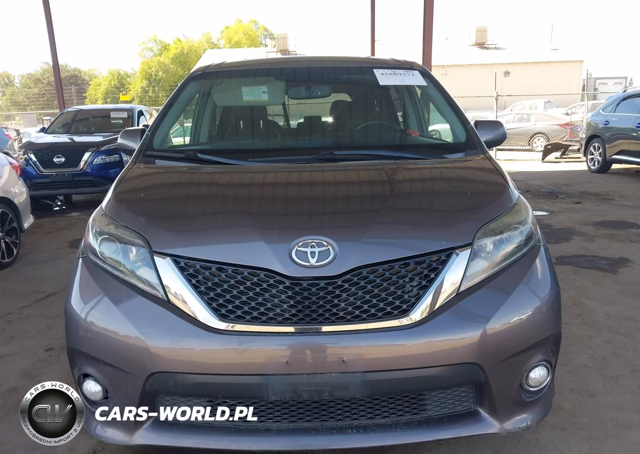 2015 Toyota Sienna Se 8 Passenger VIN:5TDXK3DC9FS641703 - 12
