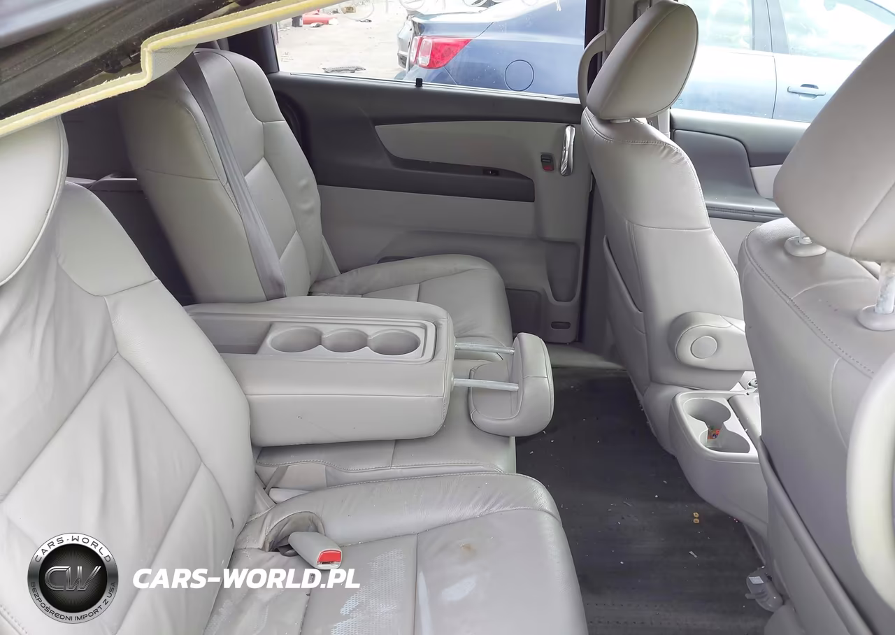 2015 Honda Odyssey Ex-L VIN:5FNRL5H63FB090193 - 8