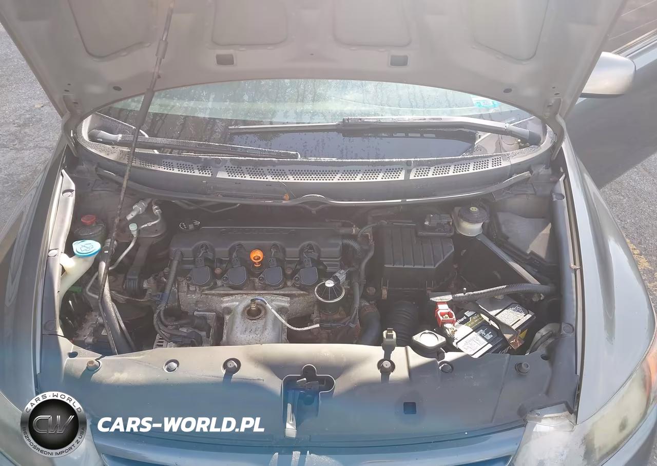 2007 Honda Civic Lx VIN:2HGFG12657H524975 - 10