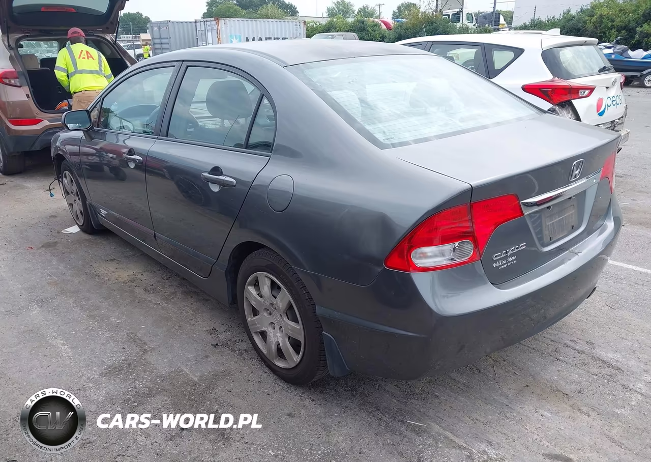 2011 Honda Civic Lx VIN:2HGFA1F52BH300624 - 3