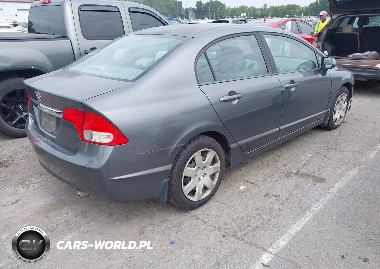2011 Honda Civic Lx VIN:2HGFA1F52BH300624 - 4