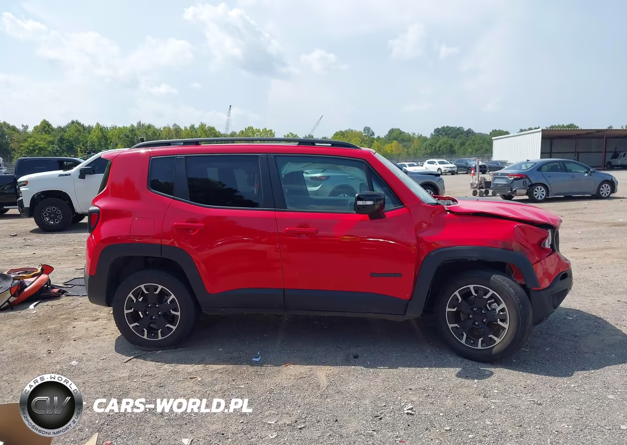 2023 Jeep Renegade Upland 4X4 VIN:ZACNJDB12PPP61372 - 13