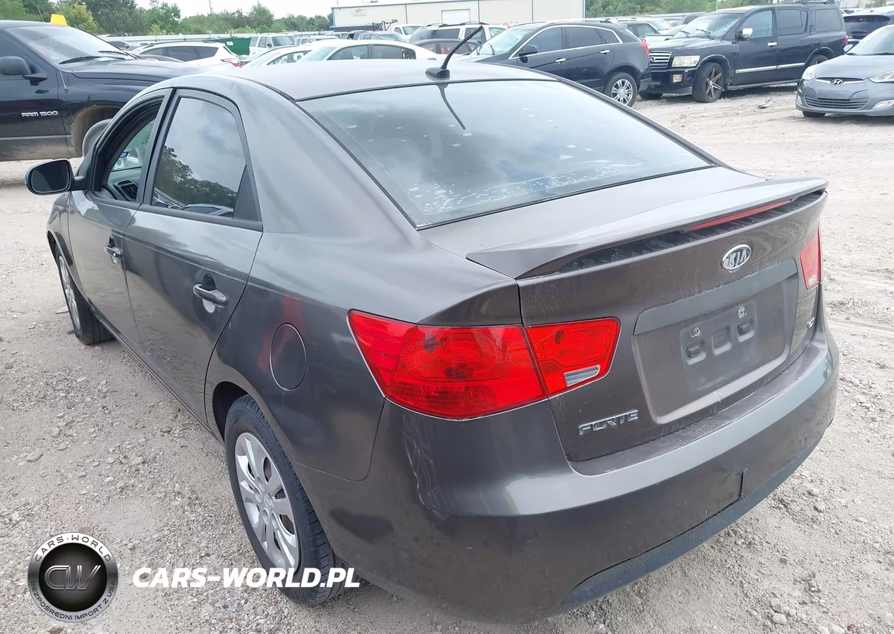 2013 Kia Forte Ex VIN:KNAFU4A2XD5721079 - 3