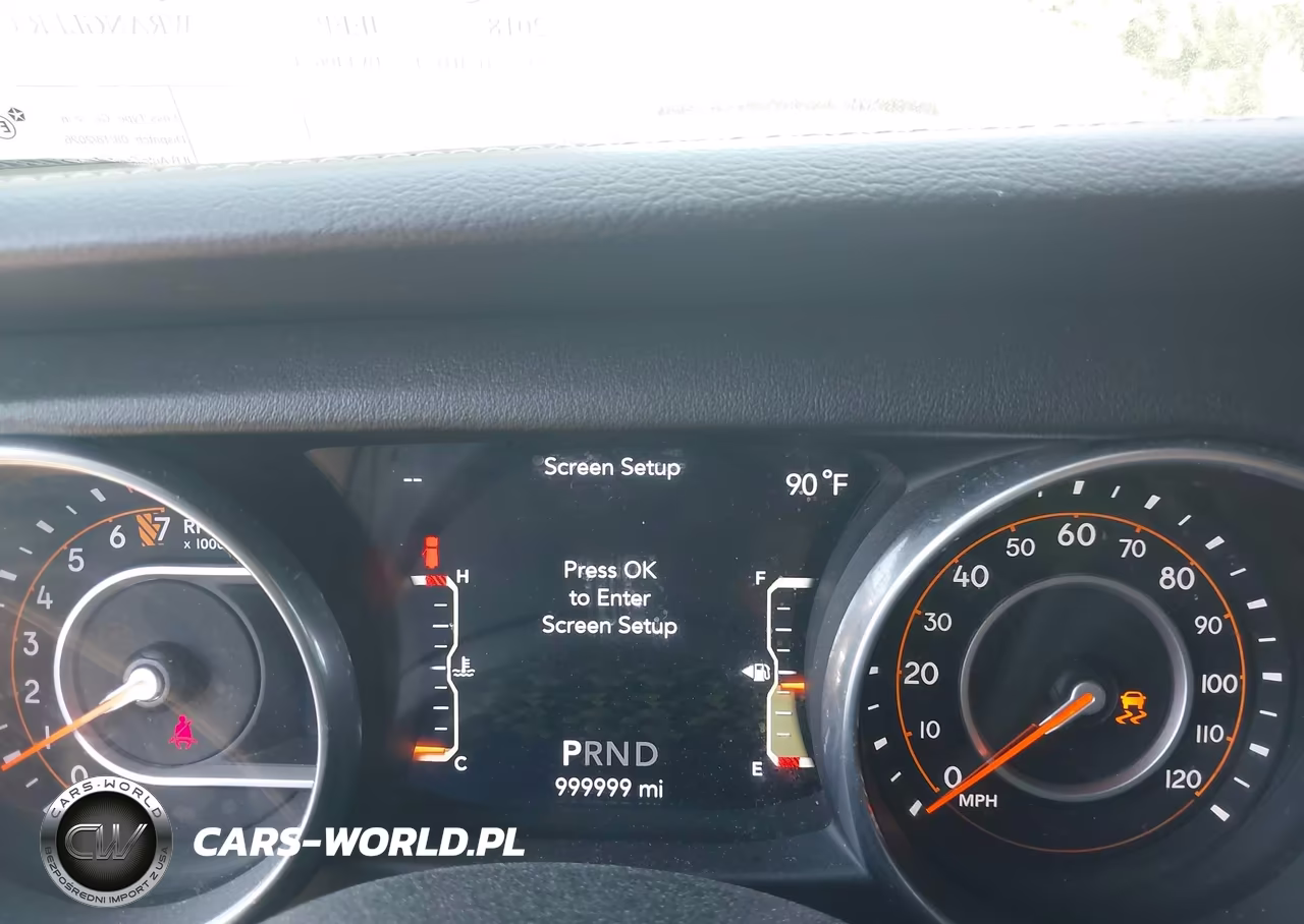 2018 Jeep Wrangler Unlimited Sahara 4X4 VIN:1C4HJXEG3JW140654 - 7