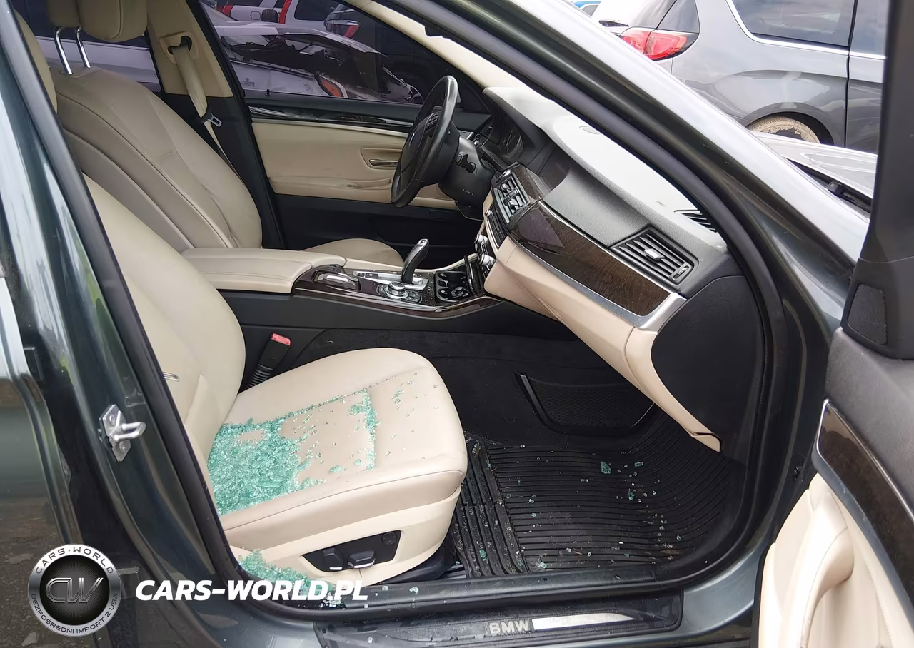2012 BMW 528I xDrive VIN:WBAXH5C59CDW03857 - 5