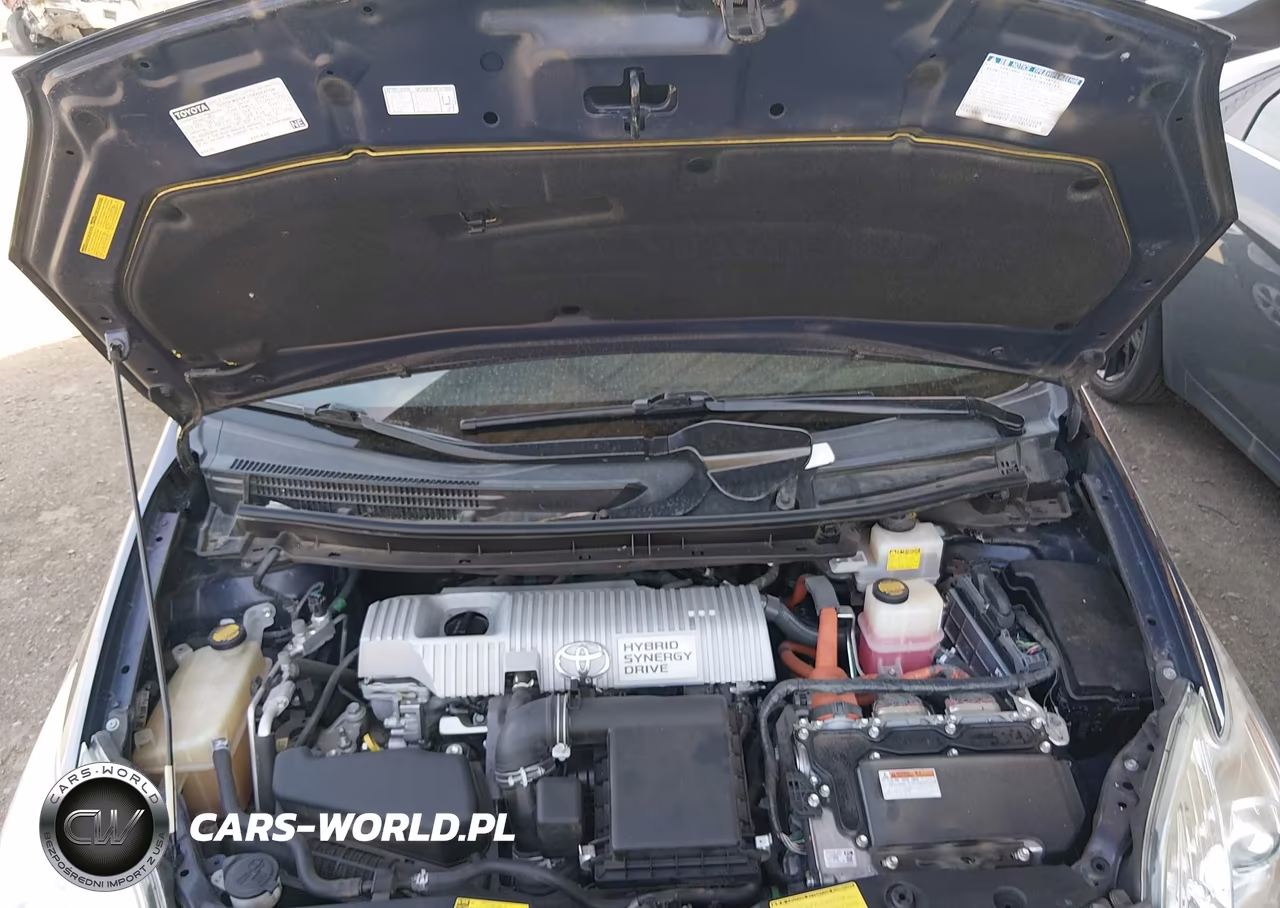 2013 Toyota Prius Four VIN:JTDKN3DU4D0340248 - 10