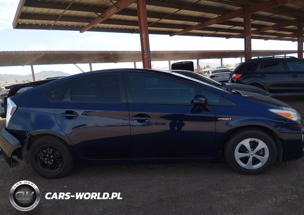2013 Toyota Prius Four VIN:JTDKN3DU4D0340248 - 14