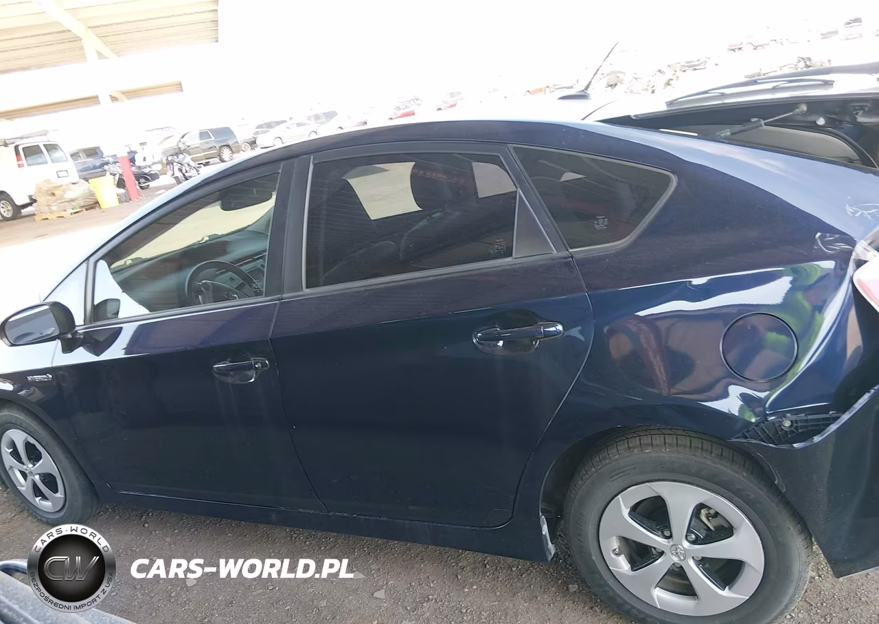 2013 Toyota Prius Four VIN:JTDKN3DU4D0340248 - 15