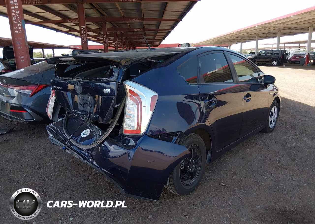2013 Toyota Prius Four VIN:JTDKN3DU4D0340248 - 4