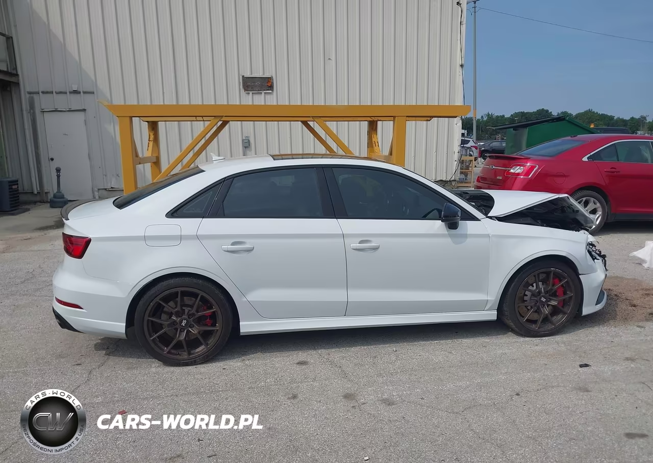 2018 Audi Rs 3 2.5T VIN:WUABWGFF7J1901442 - 14