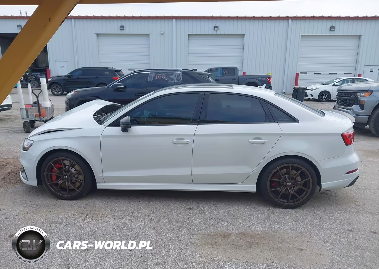 2018 Audi Rs 3 2.5T VIN:WUABWGFF7J1901442 - 15