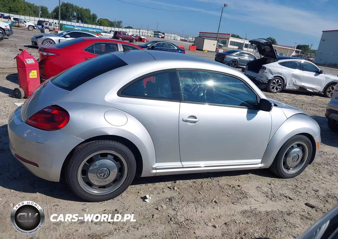 2012 Volkswagen Beetle 2.5L VIN:3VWJP7AT3CM647038 - 13
