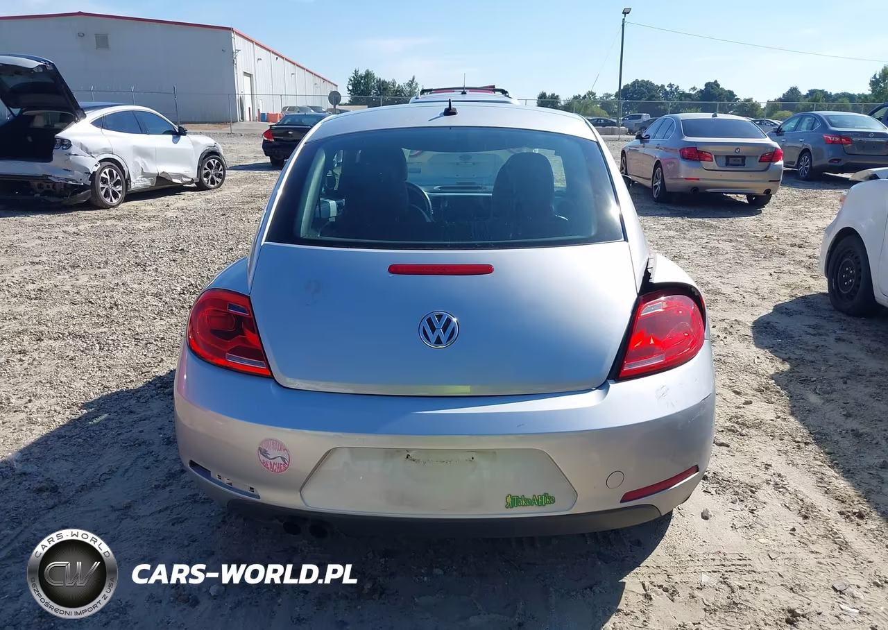 2012 Volkswagen Beetle 2.5L VIN:3VWJP7AT3CM647038 - 16