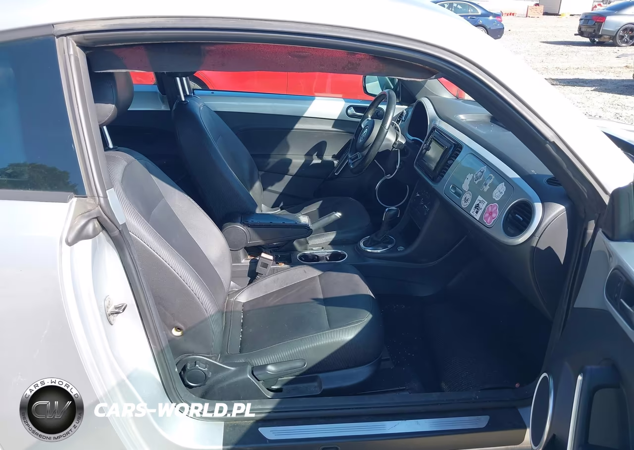 2012 Volkswagen Beetle 2.5L VIN:3VWJP7AT3CM647038 - 5