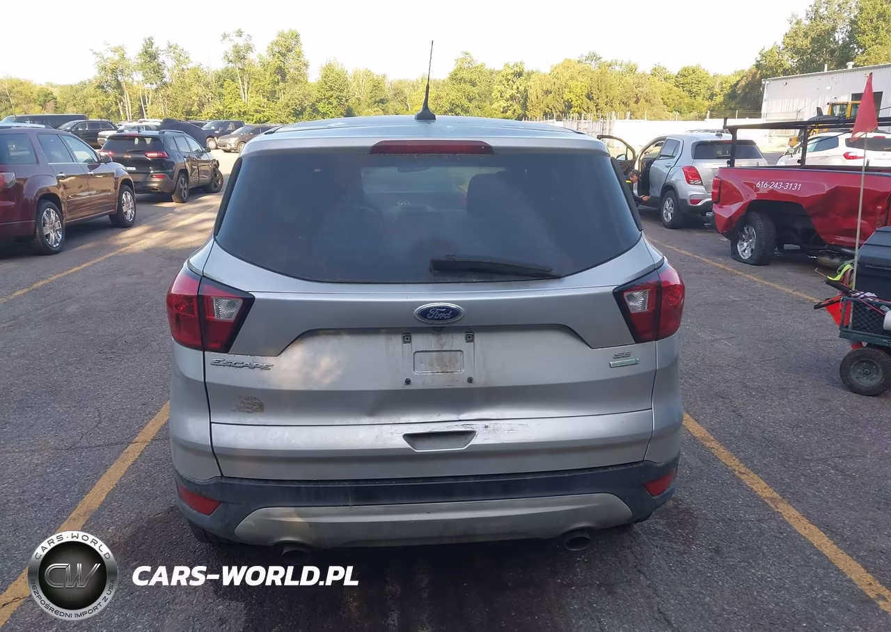 2019 Ford Escape Se VIN:1FMCU0GD3KUB30792 - 16