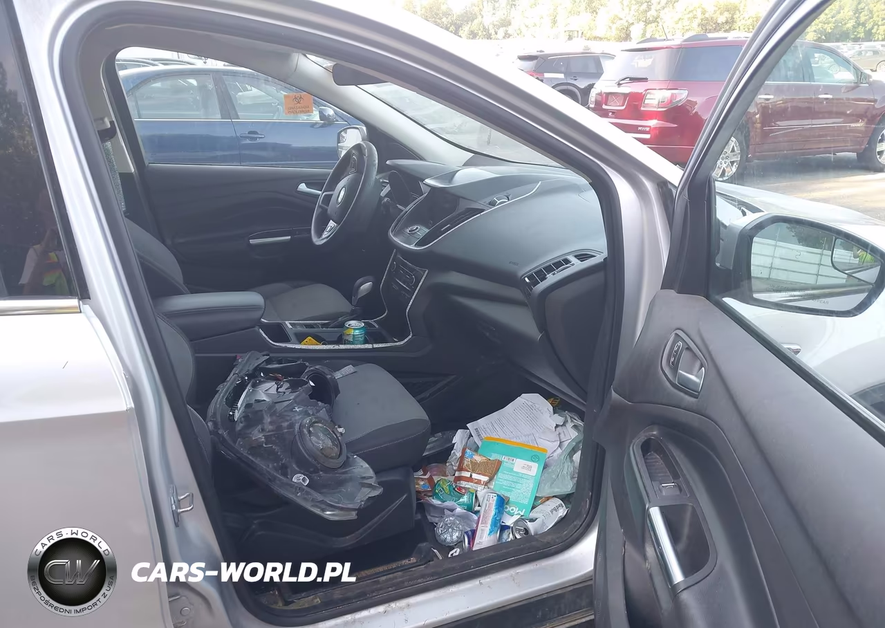 2019 Ford Escape Se VIN:1FMCU0GD3KUB30792 - 5
