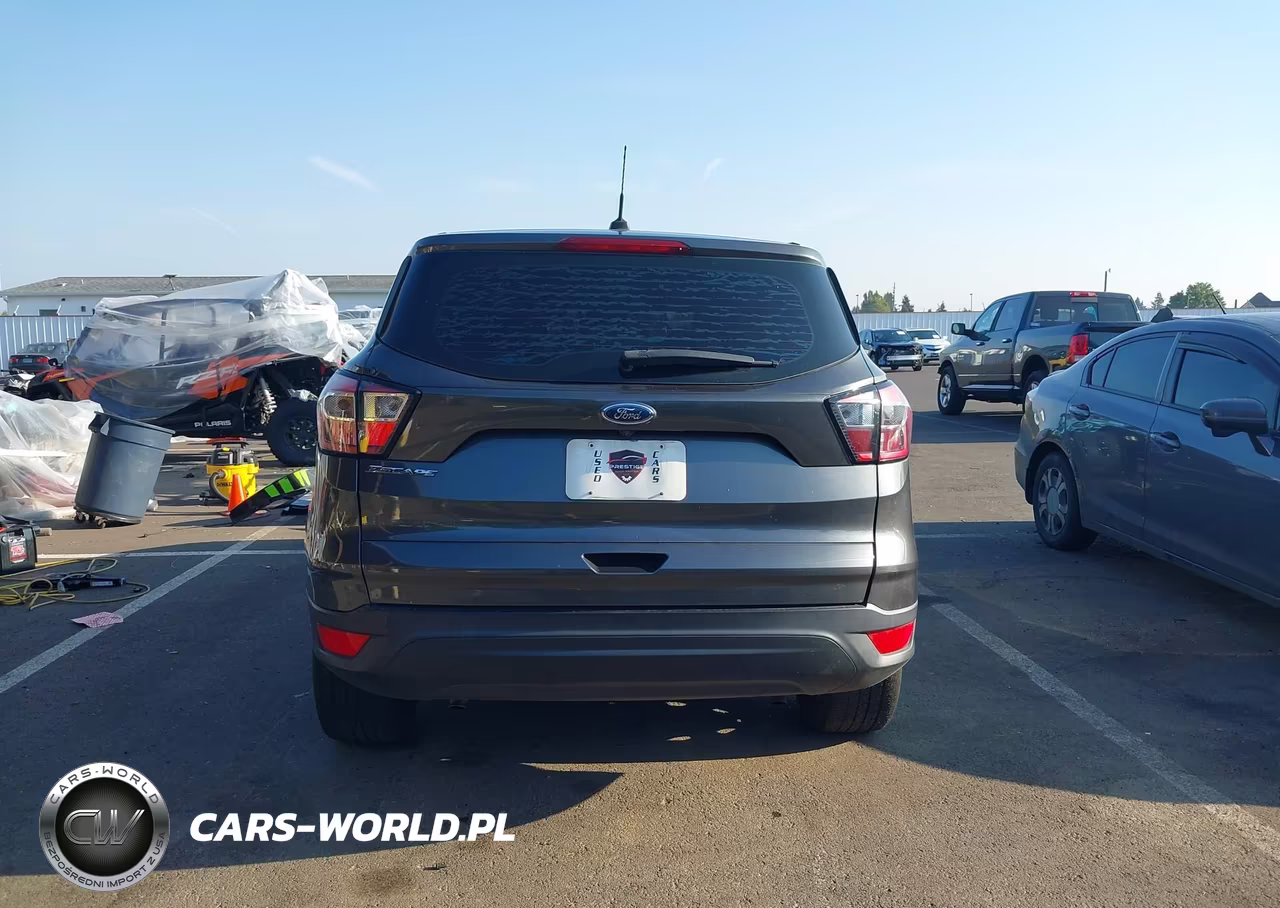 2018 Ford Escape S VIN:1FMCU0F72JUA35134 - 16