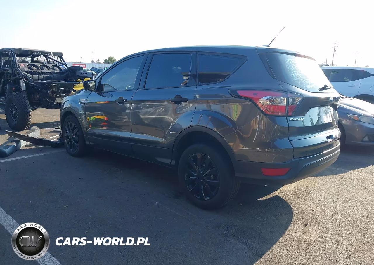 2018 Ford Escape S VIN:1FMCU0F72JUA35134 - 3