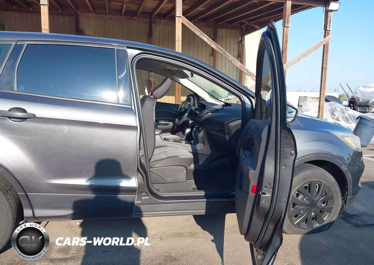 2018 Ford Escape S VIN:1FMCU0F72JUA35134 - 5