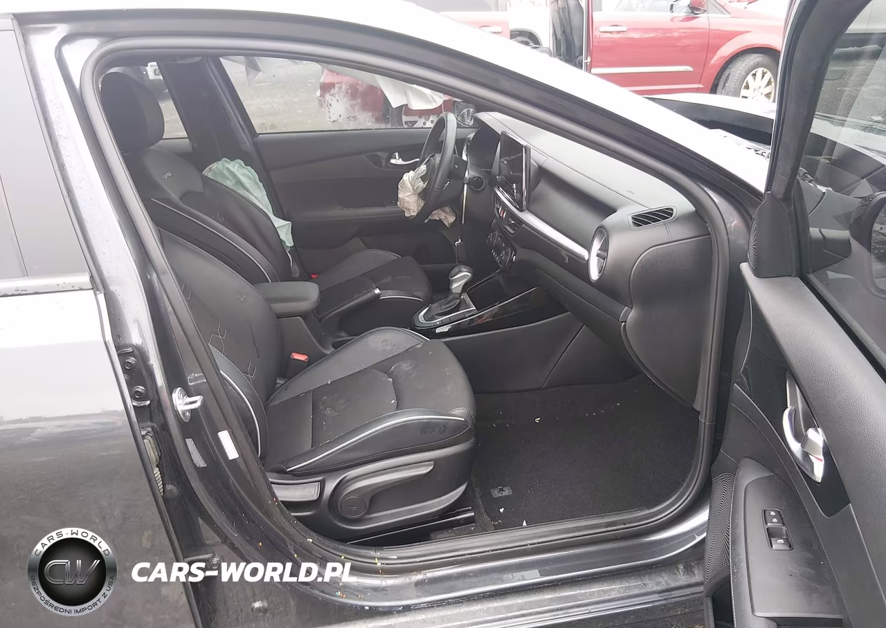 2023 Kia Forte Gt-Line VIN:3KPF54AD9PE605477 - 5