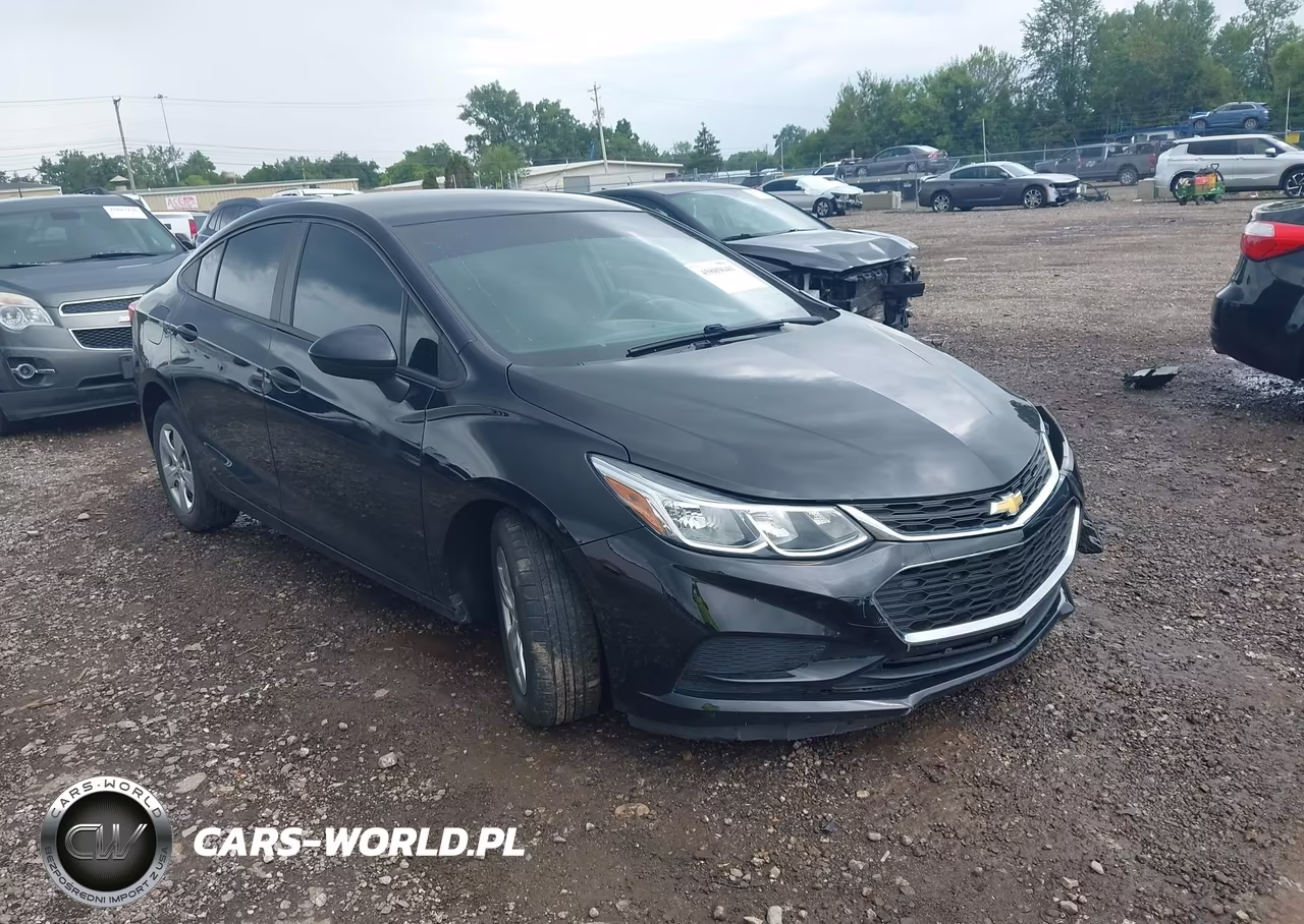2018 Chevrolet Cruze Ls Auto – zdjęcie 1 z 16