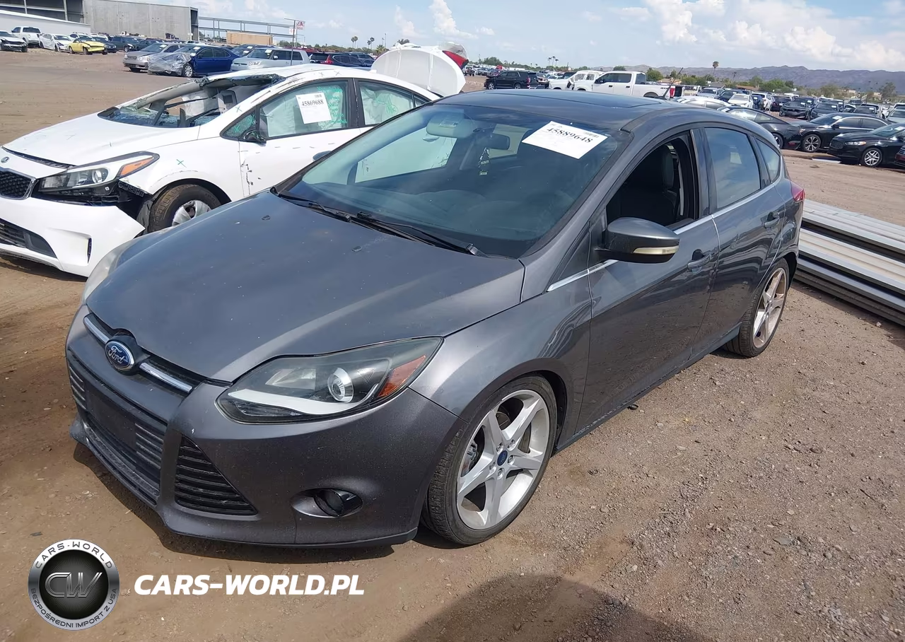 2014 Ford Focus Titanium VIN:1FADP3N21EL422699 - 2