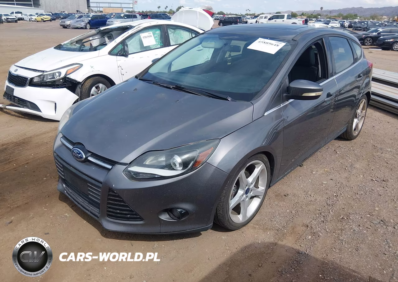 2014 Ford Focus Titanium VIN:1FADP3N21EL422699 - 6