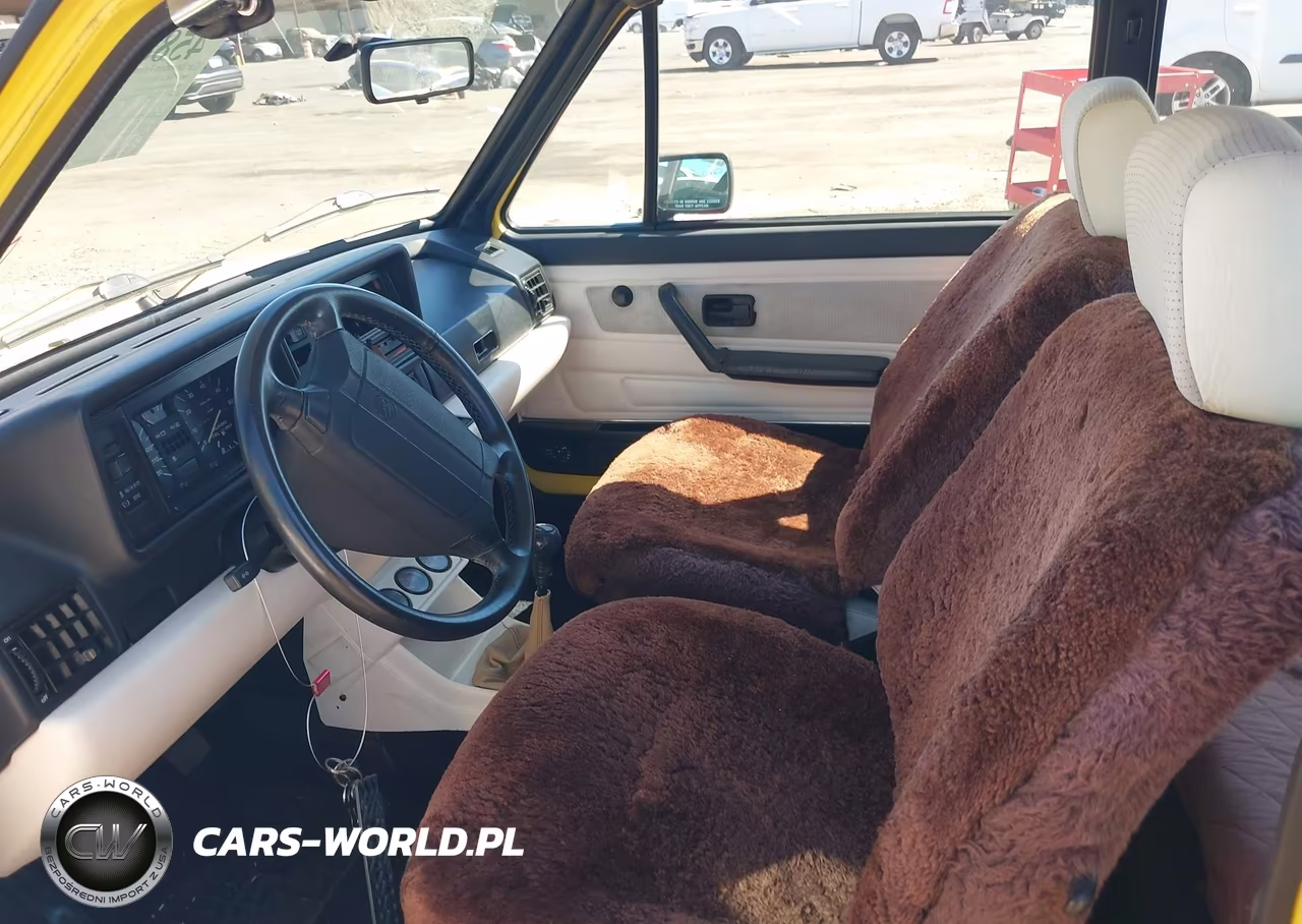 1990 Volkswagen Cabriolet VIN:WVWCB5156LK015240 - 5