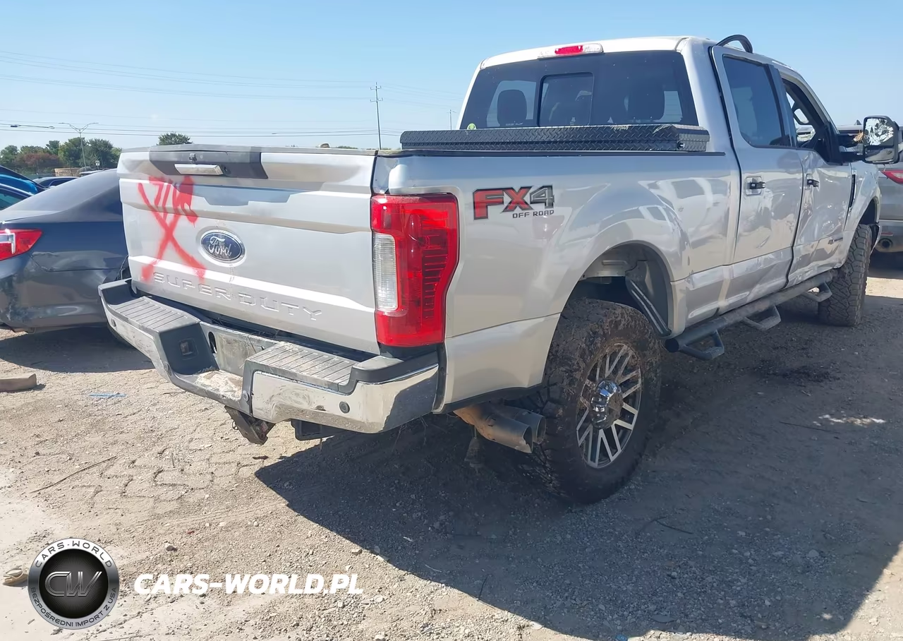 2018 Ford F-250 Lariat VIN:1FT7W2BT6JEB27825 - 4
