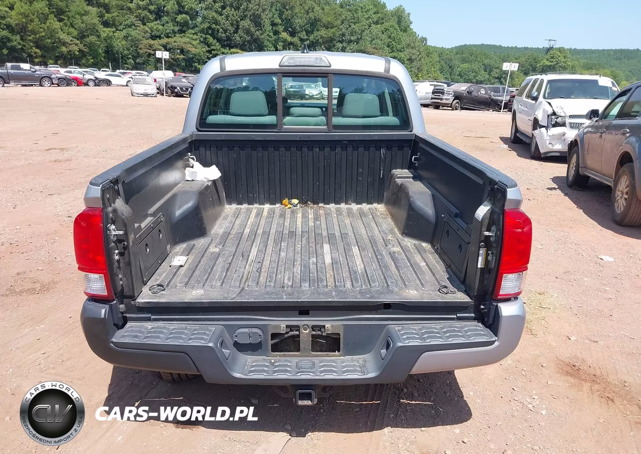 2017 Toyota Tacoma Sr V6 VIN:5TFCZ5AN7HX115482 - 6
