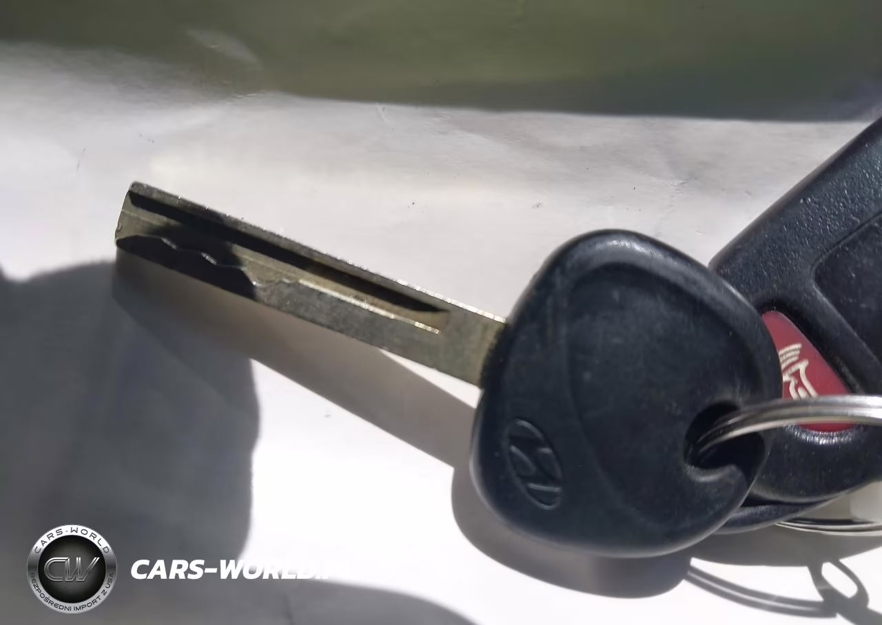 2015 Hyundai Accent Gls VIN:KMHCT4AEXFU863326 - 11