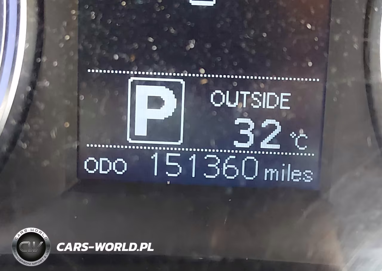 2015 Toyota Highlander Le VIN:5TDBKRFHXFS139031 - 16