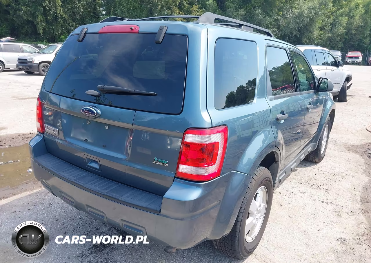 2012 Ford Escape Xlt VIN:1FMCU9DG7CKC81926 - 4