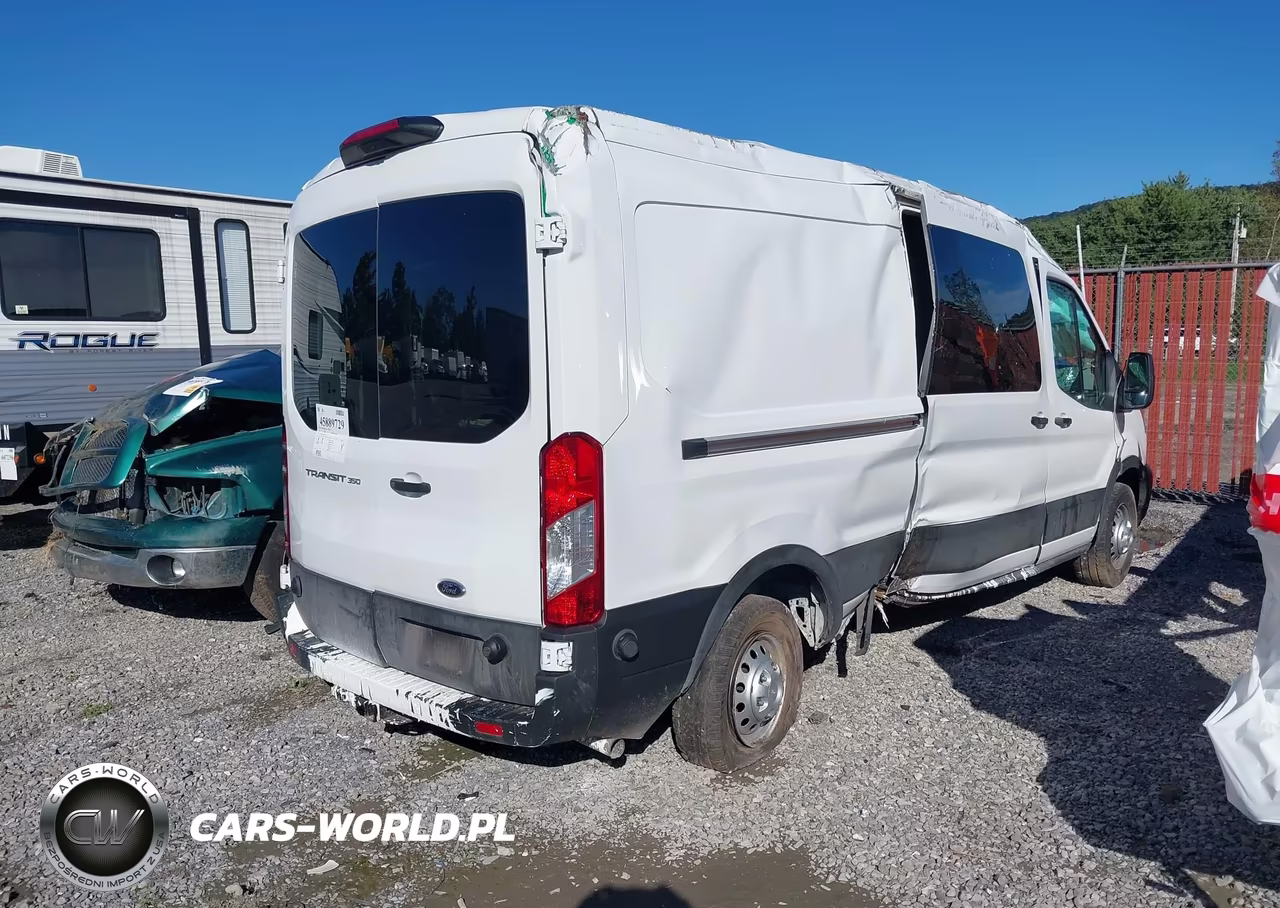 2024 Ford Transit-350 VIN:1FTBW9C81RKB82046 - 4