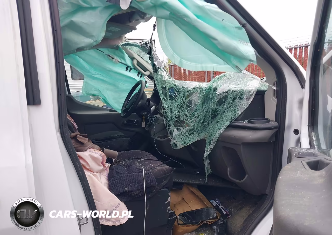 2024 Ford Transit-350 VIN:1FTBW9C81RKB82046 - 5