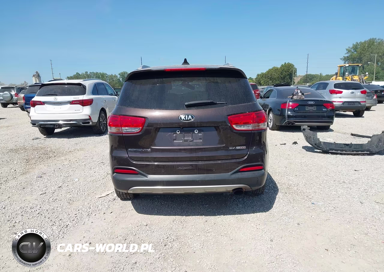 2018 Kia Sorento 2.0T Ex VIN:5XYPHDA17JG355961 - 15