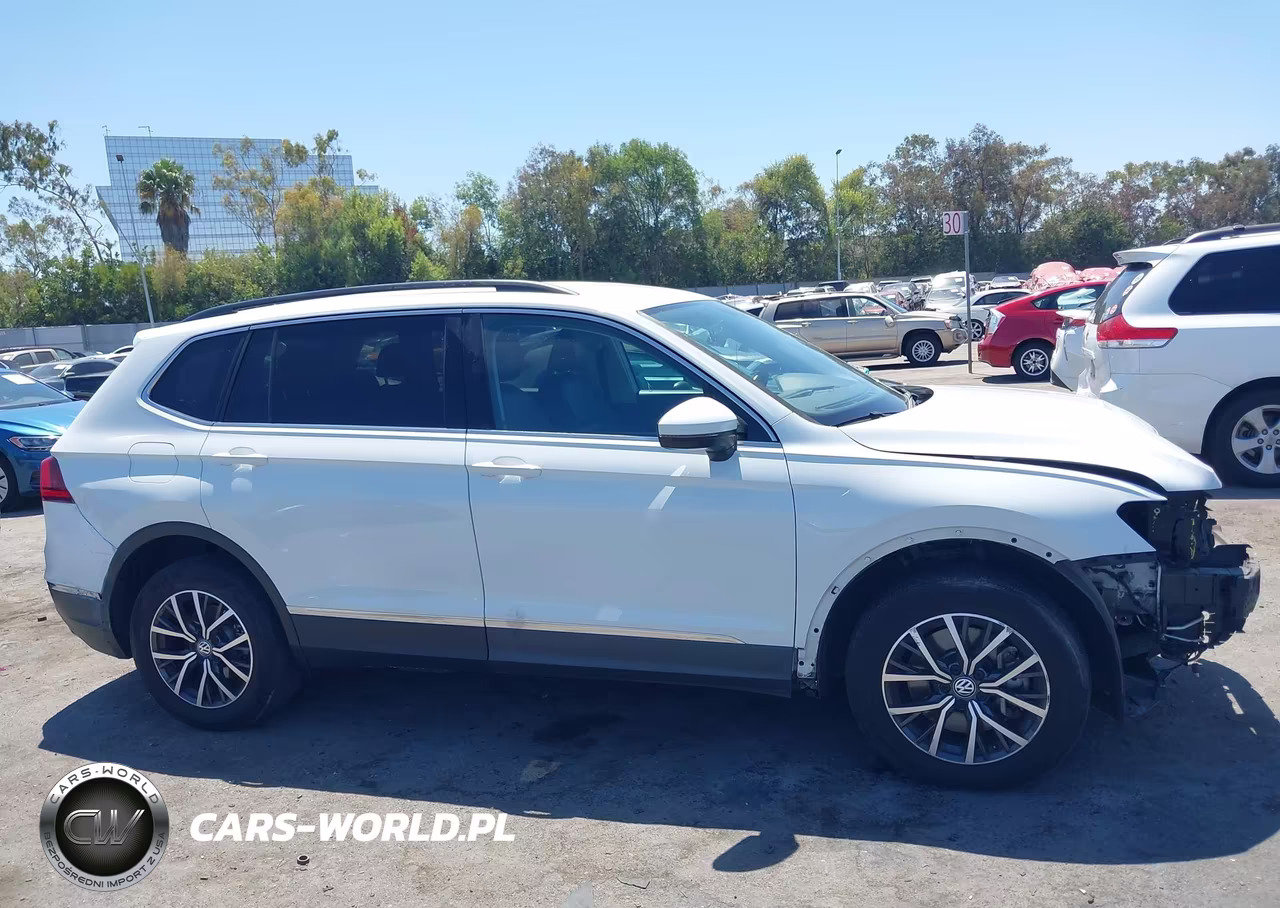 2020 Volkswagen Tiguan 2.0T Se-2.0T Se R-Line Black-2.0T Sel VIN:3VV2B7AX8LM146883 - 14