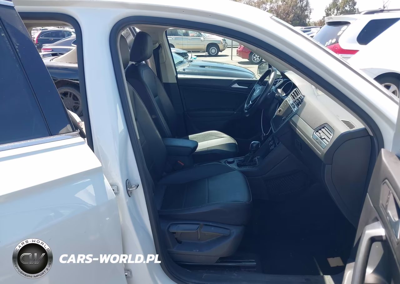 2020 Volkswagen Tiguan 2.0T Se-2.0T Se R-Line Black-2.0T Sel VIN:3VV2B7AX8LM146883 - 5