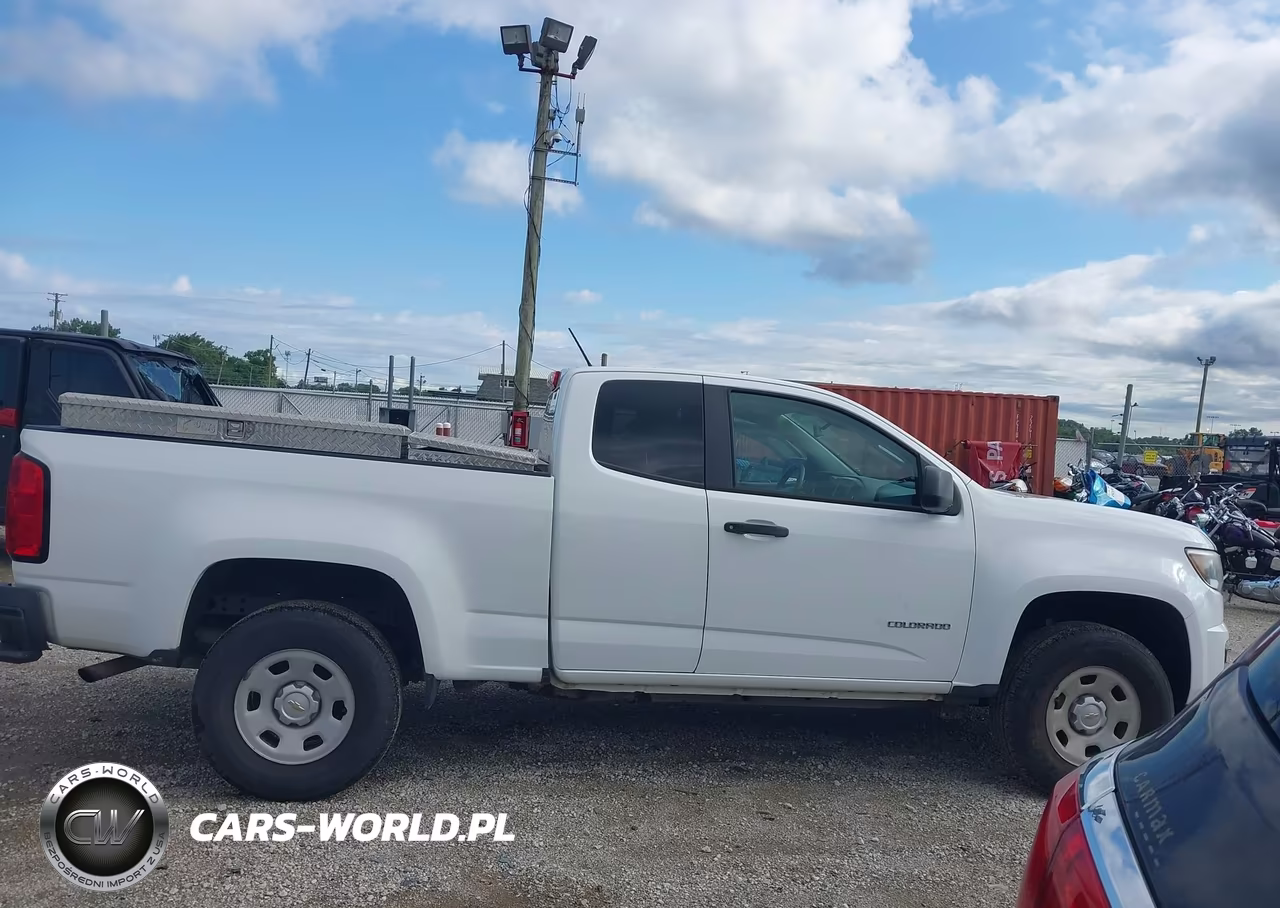2017 Chevrolet Colorado VIN:1GCHSBEA7H1263036 - 13