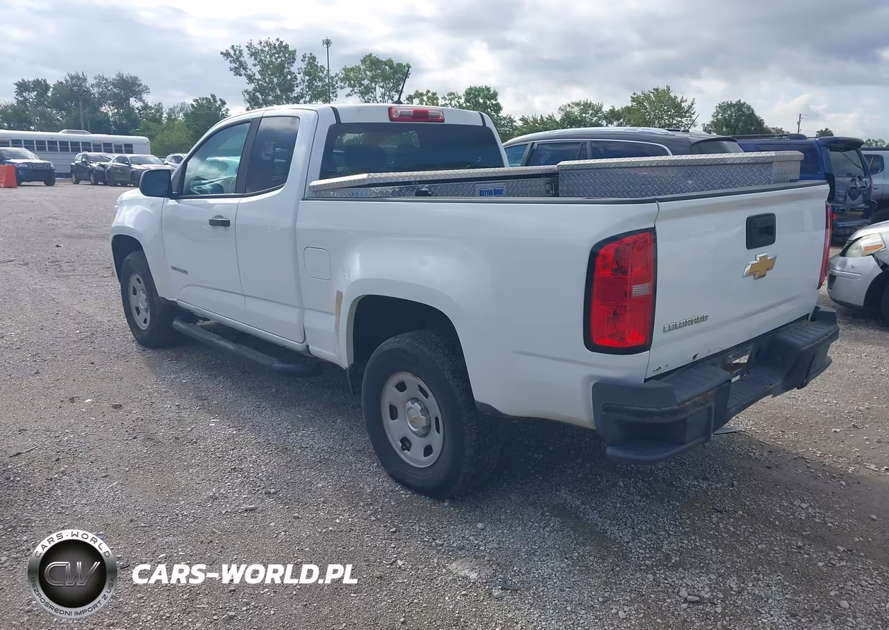 2017 Chevrolet Colorado VIN:1GCHSBEA7H1263036 - 3