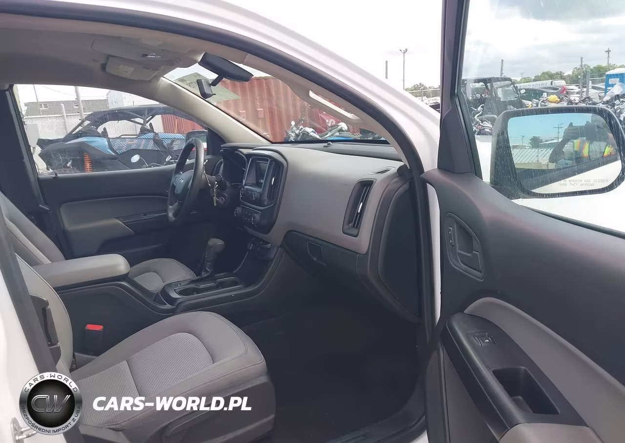 2017 Chevrolet Colorado VIN:1GCHSBEA7H1263036 - 5