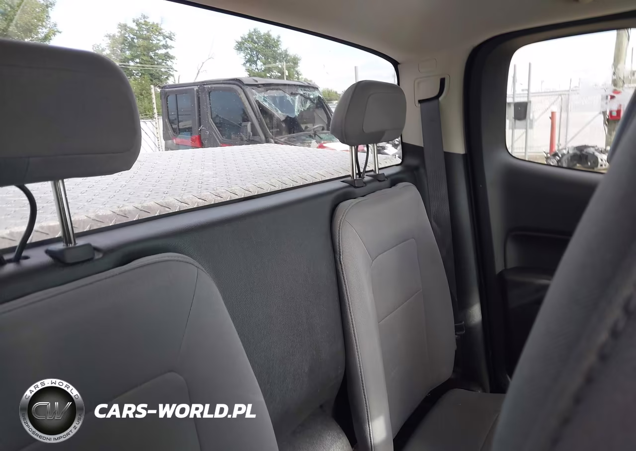 2017 Chevrolet Colorado VIN:1GCHSBEA7H1263036 - 8