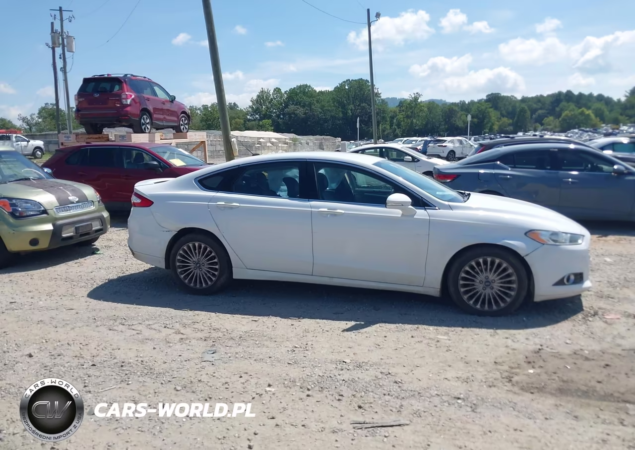 2015 Ford Fusion Titanium VIN:3FA6P0K96FR282211 - 12