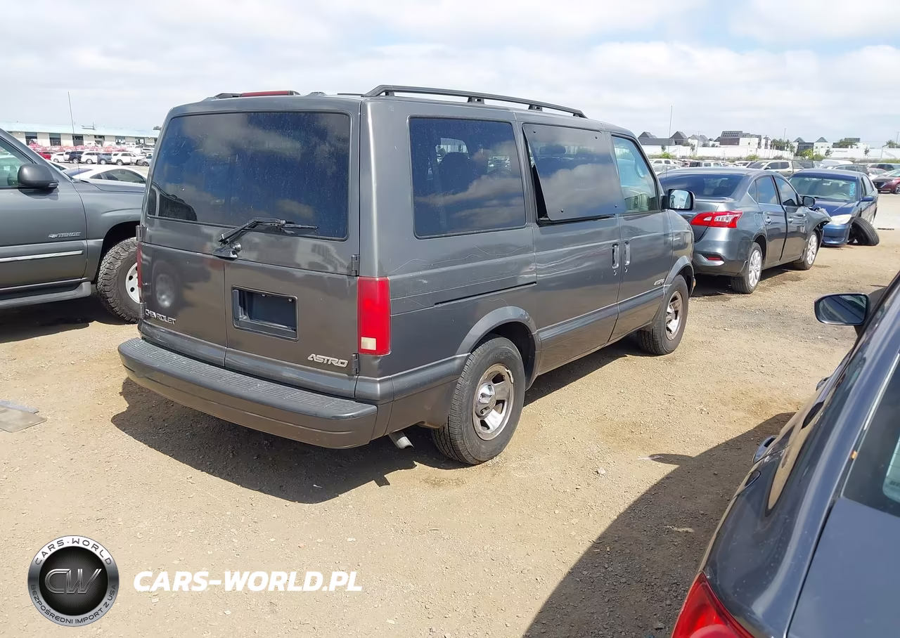 1999 Chevrolet Astro VIN:1GNDM19W1XB200541 - 4